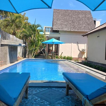 Kusuka Bungalow Quần đảo Gili Ngoại thất bức ảnh