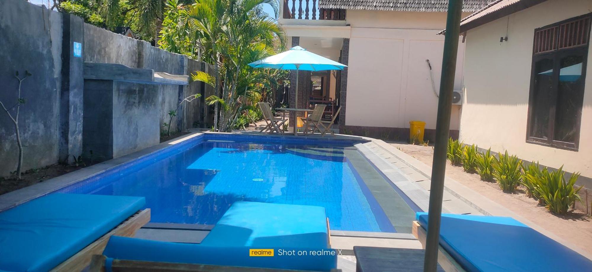 Kusuka Bungalow Quần đảo Gili Ngoại thất bức ảnh